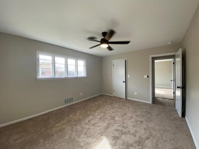 Building Photo - 2310 N Aspen Dr