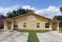 Building Photo - 3BR/2BA Sanford Duplex - NO CARPET - STORAGE INCLUDED