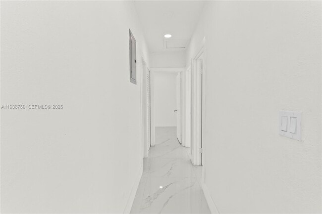 Building Photo - 4685 SW 33rd Dr