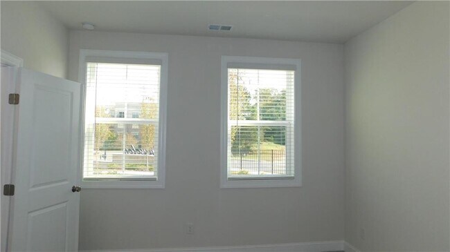 Building Photo - 3612 Knox Pk Overlook