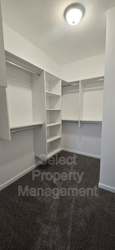 Building Photo - 8792 Elmont Cv