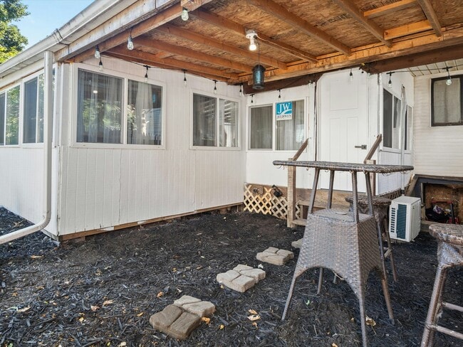 Building Photo - 505 Harrison St