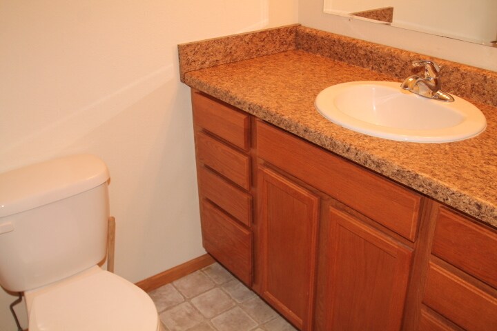 Master Bath - 4902 Algonquin Dr