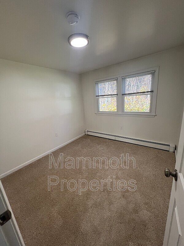 Building Photo - 66 Old Concord Turnpike