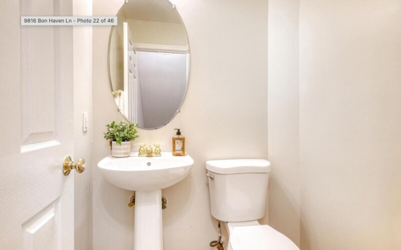 Building Photo - 9816 Bon Haven Ln