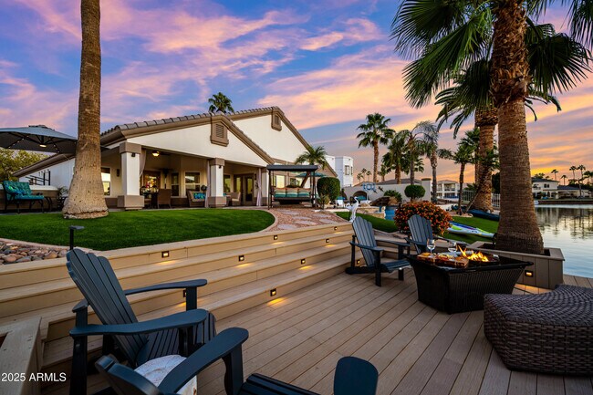 Building Photo - 1817 E Willow Tree Ct