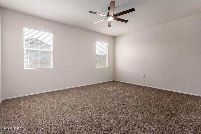 Building Photo - 1925 W Pima Ave