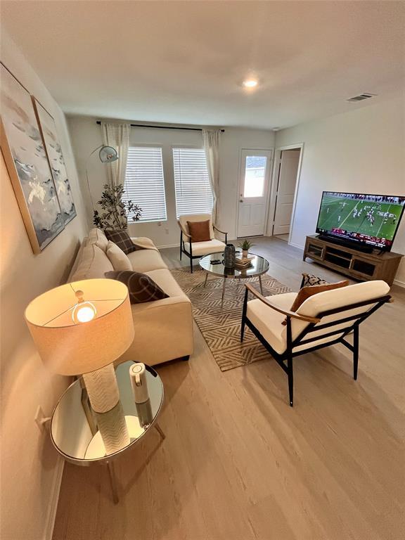 Building Photo - 244 Ammolite Ln