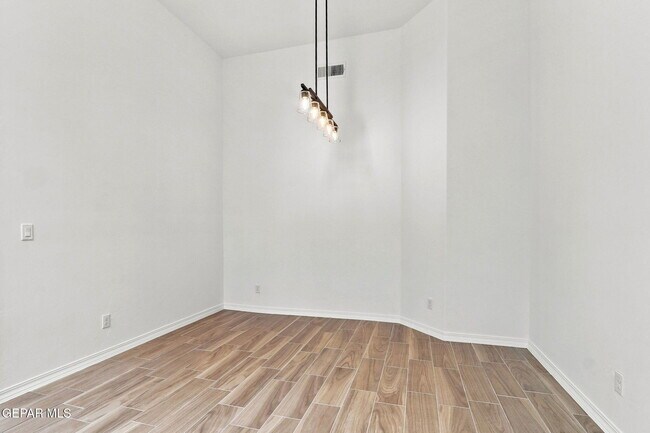 Building Photo - 15321 Promise Ct