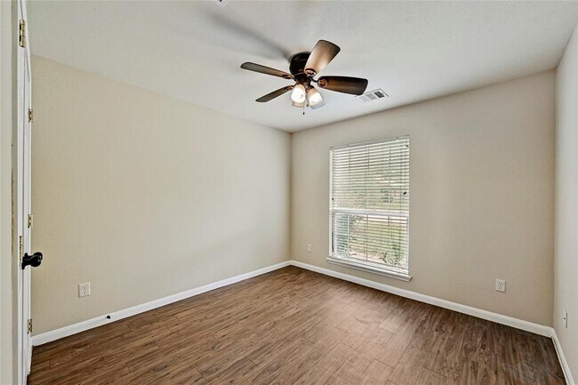 Building Photo - 2717 Granite Creek Dr