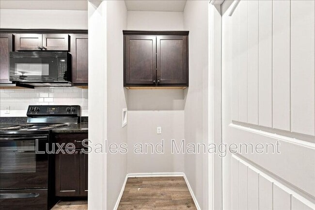 Building Photo - 404 Chalk Hill Ct