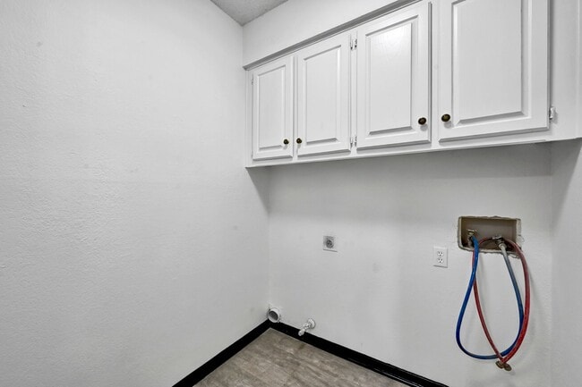 Building Photo - 4011 St Christopher Ln