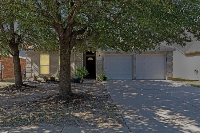 Building Photo - 225 King Elder Ln