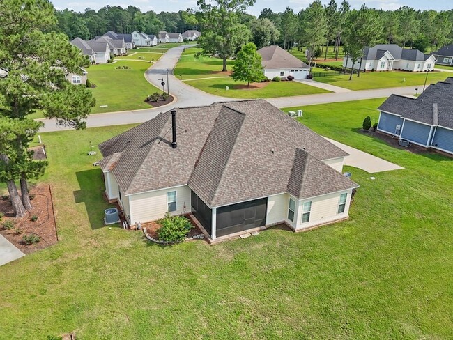 Building Photo - 128 Thistledown Dr