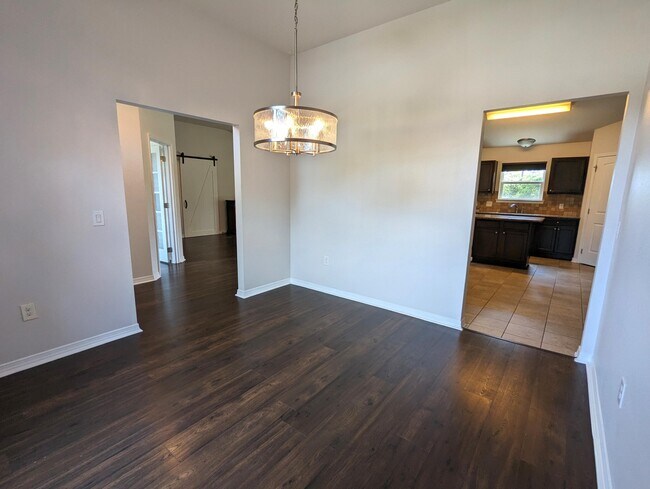 Building Photo - 8249 Escola St