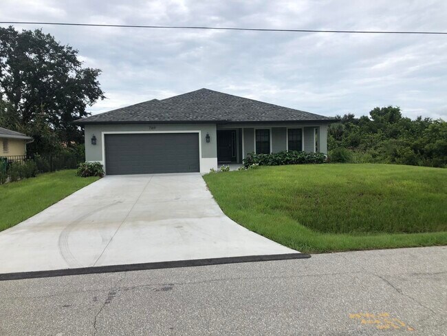Primary Photo - 7169 Regina Dr