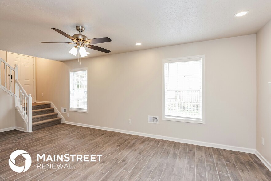 Building Photo - 1055 Abercorn Way