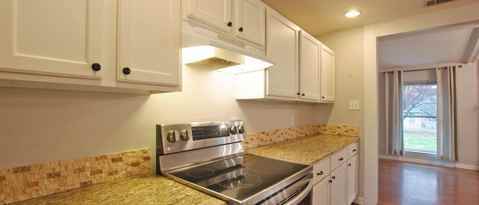 Building Photo - 212 Linda Ln