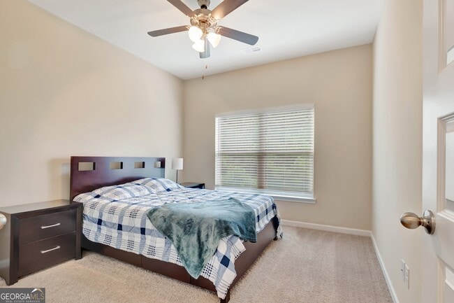 Building Photo - 180 Charleston Dr