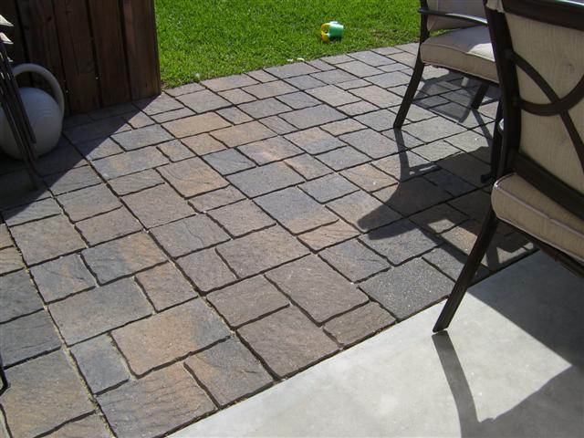 Building Photo - 35 Chapel Lake N