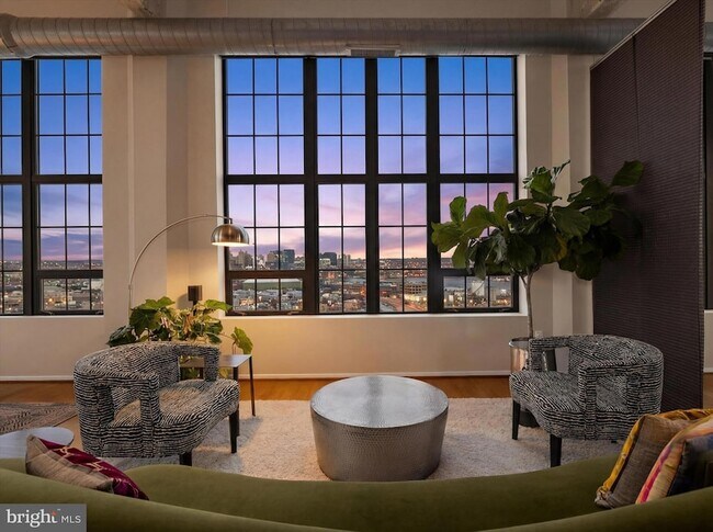 Building Photo - 1200 Steuart St