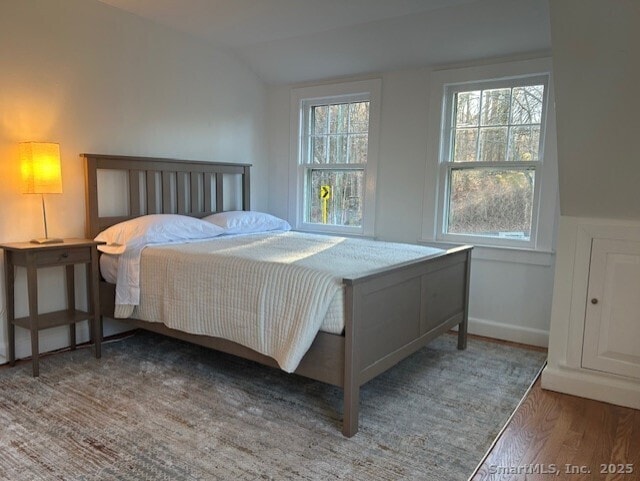 Building Photo - 594 S Brooksvale Rd