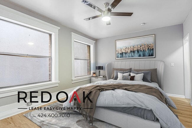 Building Photo - 692 Valencia St