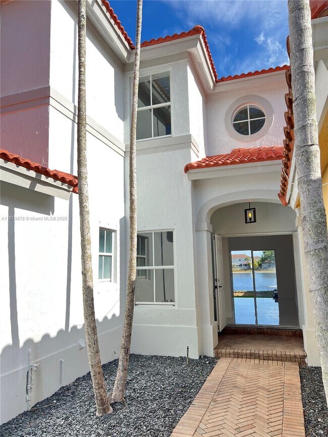 Building Photo - 16247 SW 46th Terrace