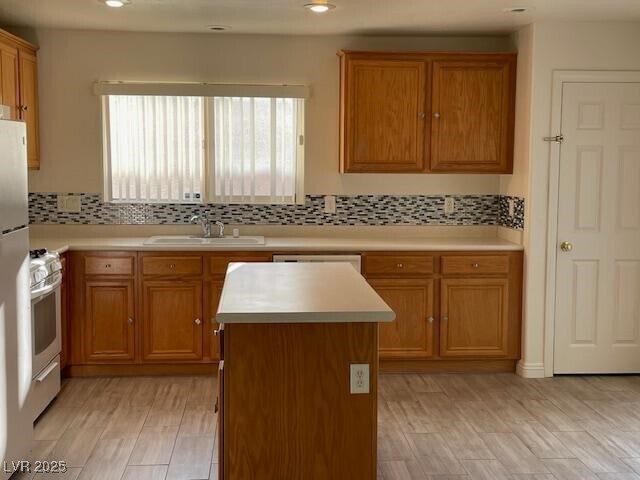 Building Photo - 330 Silverado Pines Ave
