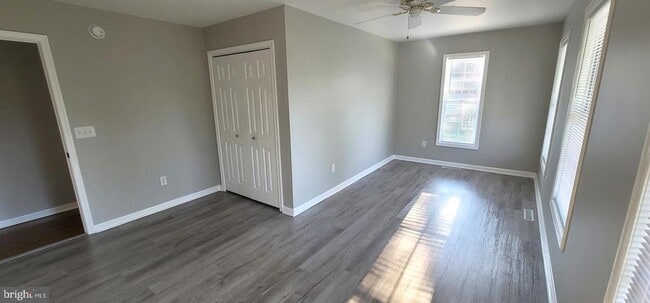 Building Photo - 23853 Neptunes Ct