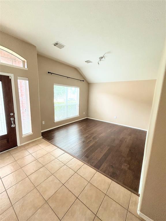 Building Photo - 2601 Cypress Springs Dr