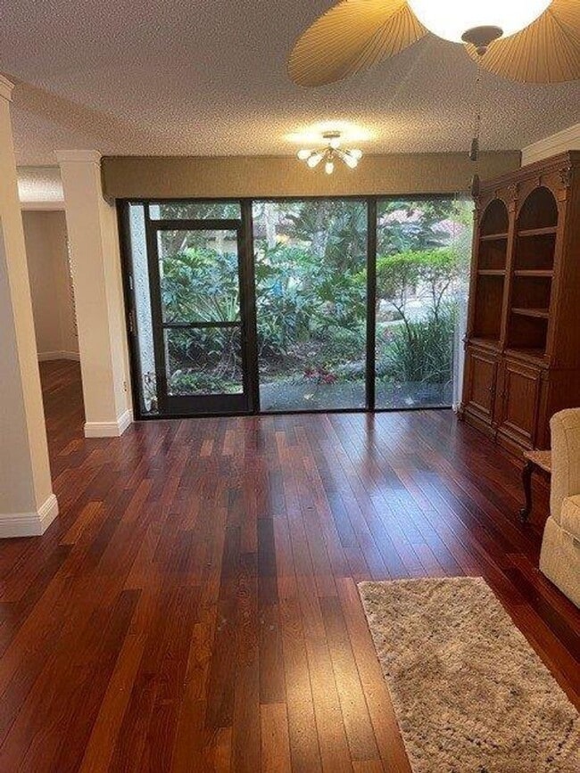 Building Photo - 1236 St Tropez Cir