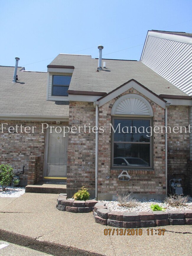 Primary Photo - Nice East Side Condo