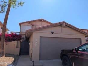 Building Photo - 9223 S 45th Pl