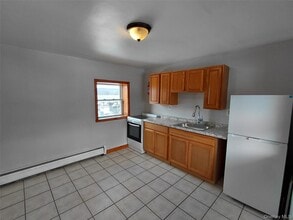 Building Photo - 2071 Ulster Ave