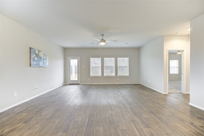 Building Photo - 4215 Fornari Ln