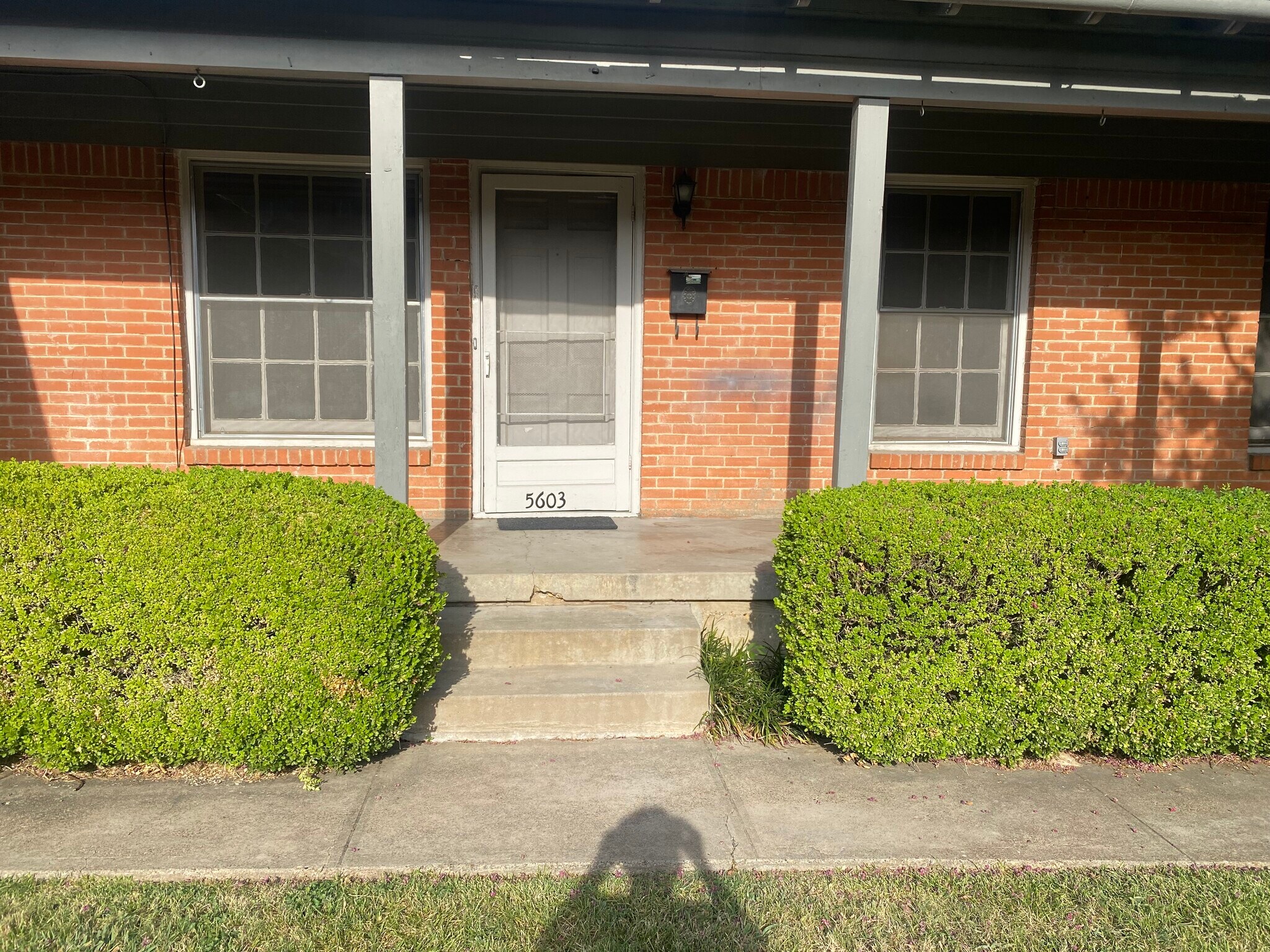 Building Photo - 5601 Winton St