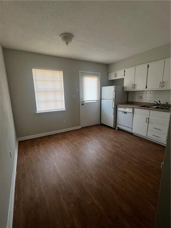 Building Photo - 153 W 16th St