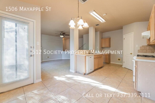Building Photo - 1506 Mayapple St
