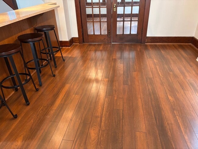 Building Photo - Single Family Home located within Minutes of both Hospitals. - 3 Bedrooms, 1 Bathroom and 1 Car G...