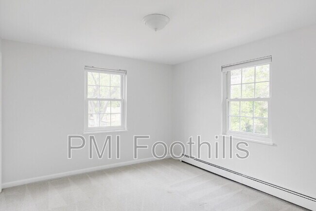 Building Photo - 6982 Estes Dr