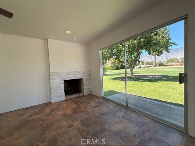 Building Photo - 170 N Palm Canyon Dr