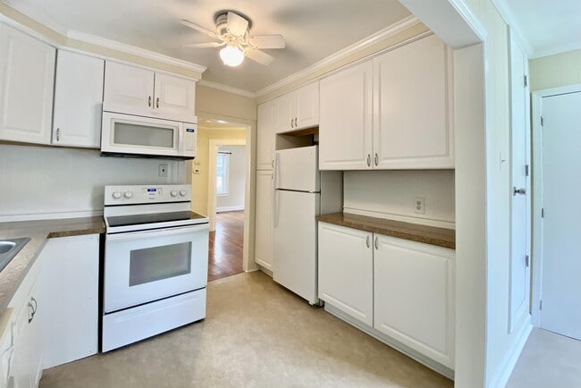 Building Photo - 3905 Pendergrass St