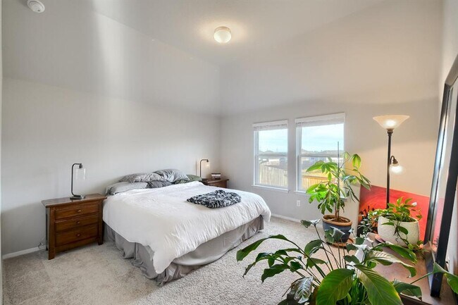 Building Photo - 5616 Corso Ct