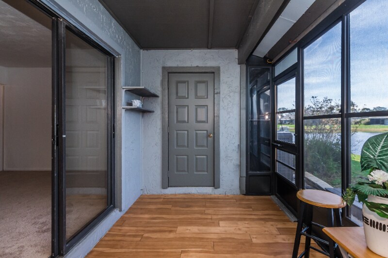 Building Photo - 210 Lemon Tree Ln