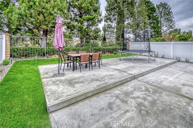 Building Photo - 24911 Laguna Vista