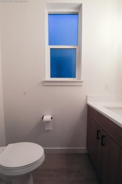 Building Photo - 12096 SE Pine St