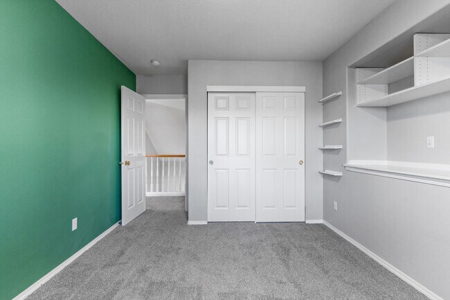 Building Photo - 2851 Cleveland Ave NW