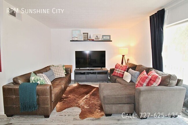Building Photo - 3747 42nd Way S