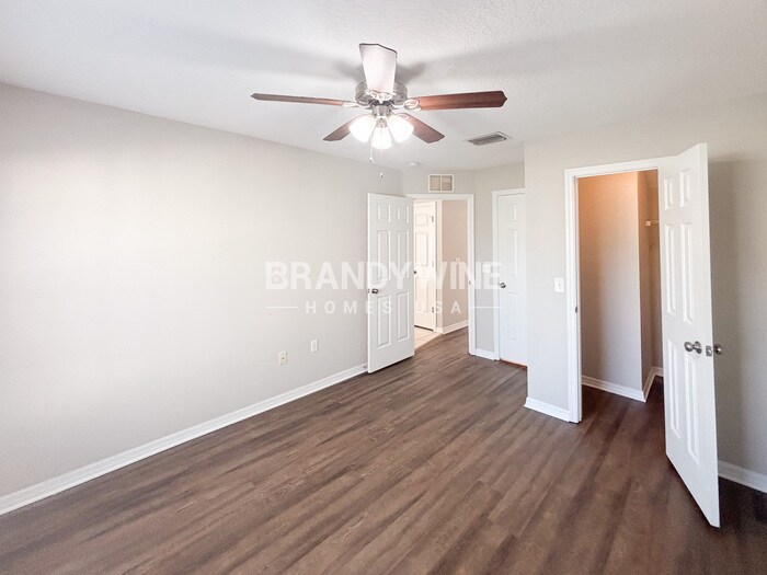 Building Photo - 3804 N 24th St
